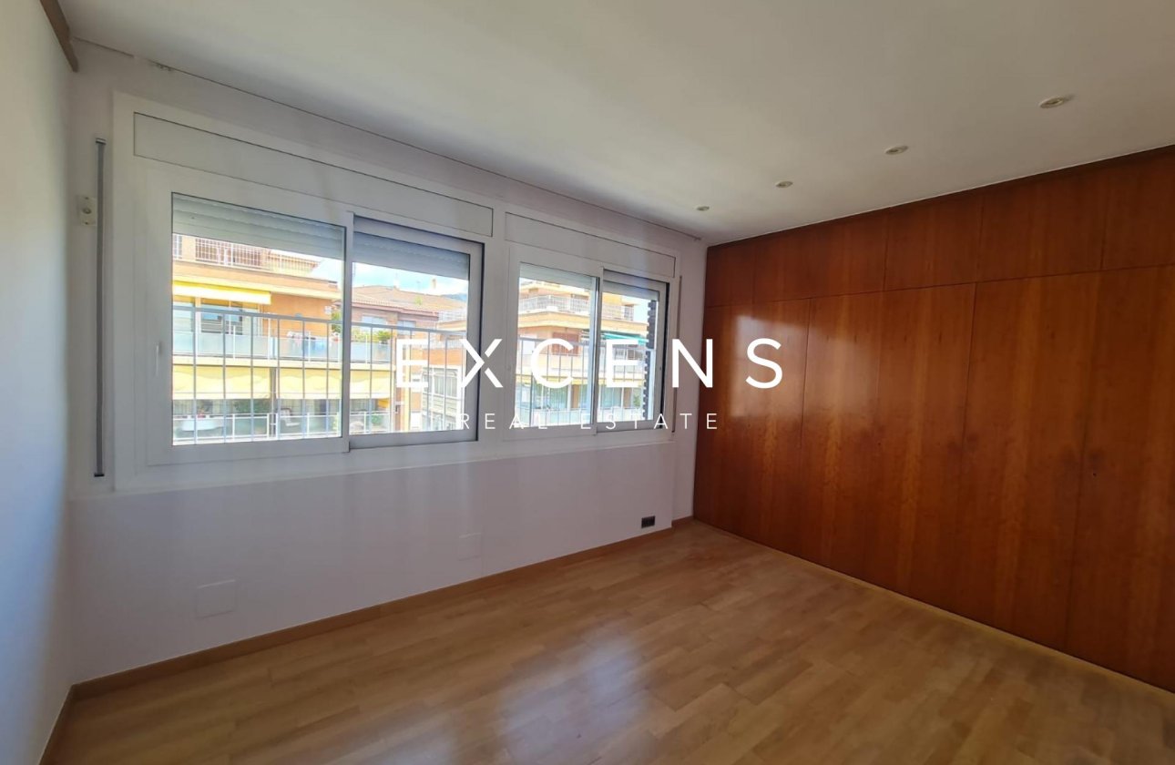 Sale - Penthouse - Barcelona - Les Tres Torres