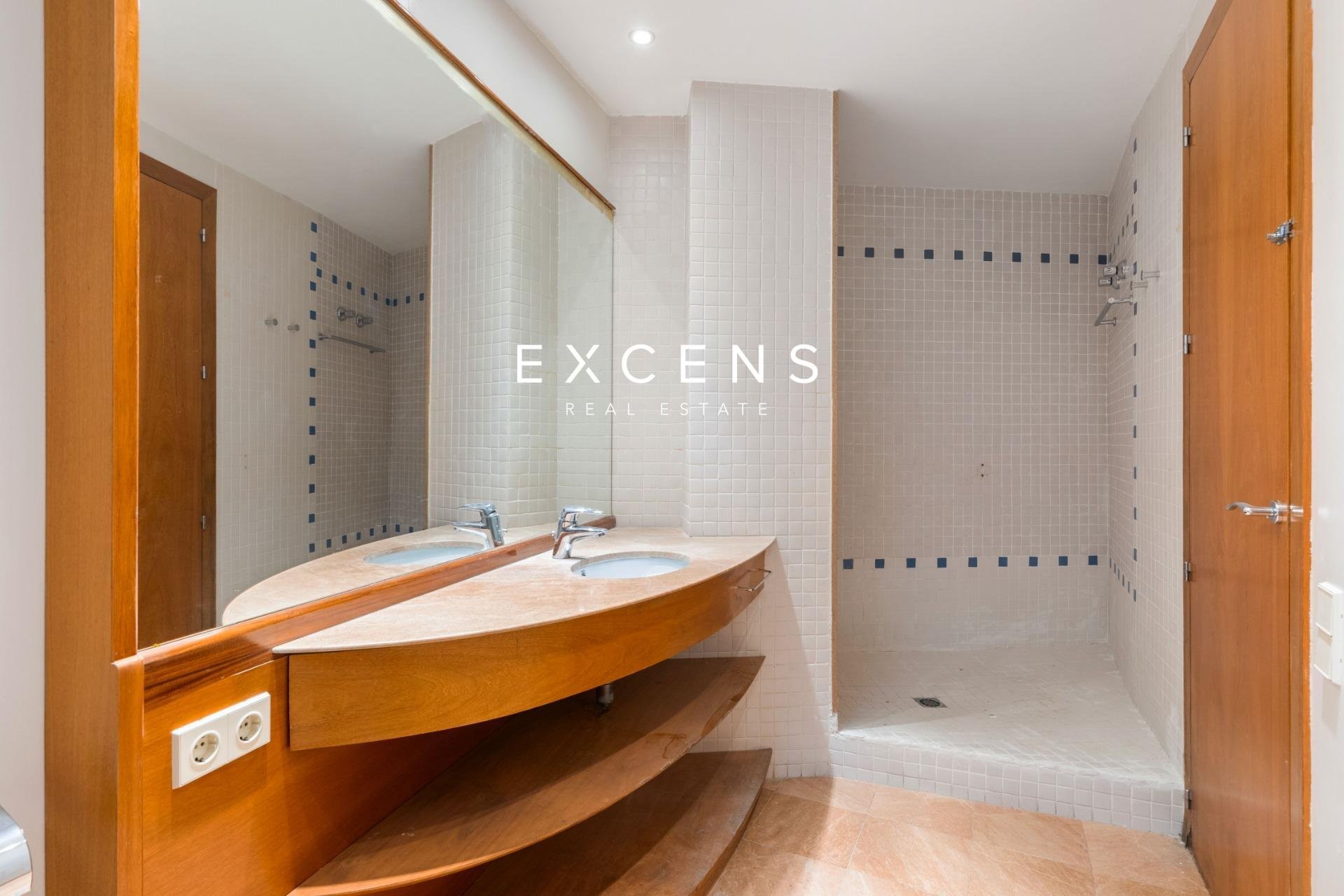 Sale - Penthouse - Barcelona - Turo Park