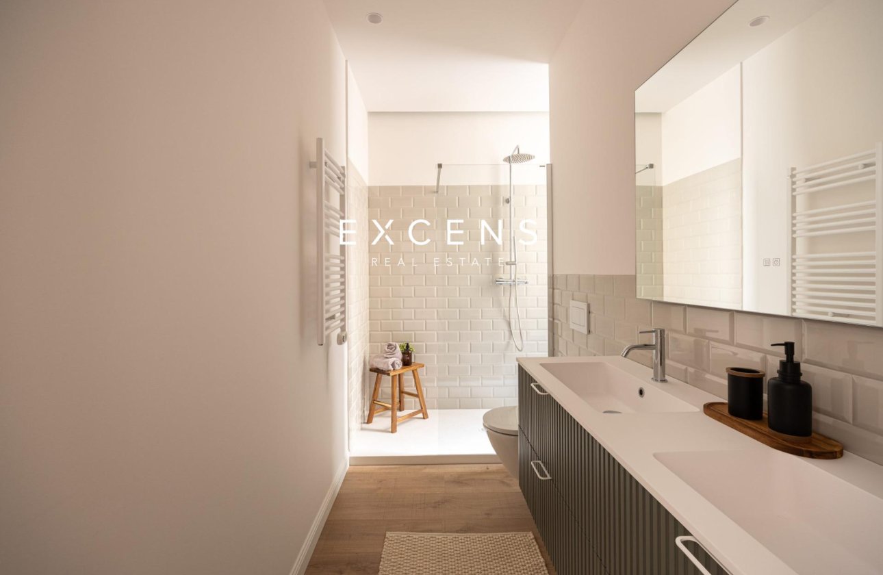 Venda - Pis - Barcelona - Eixample