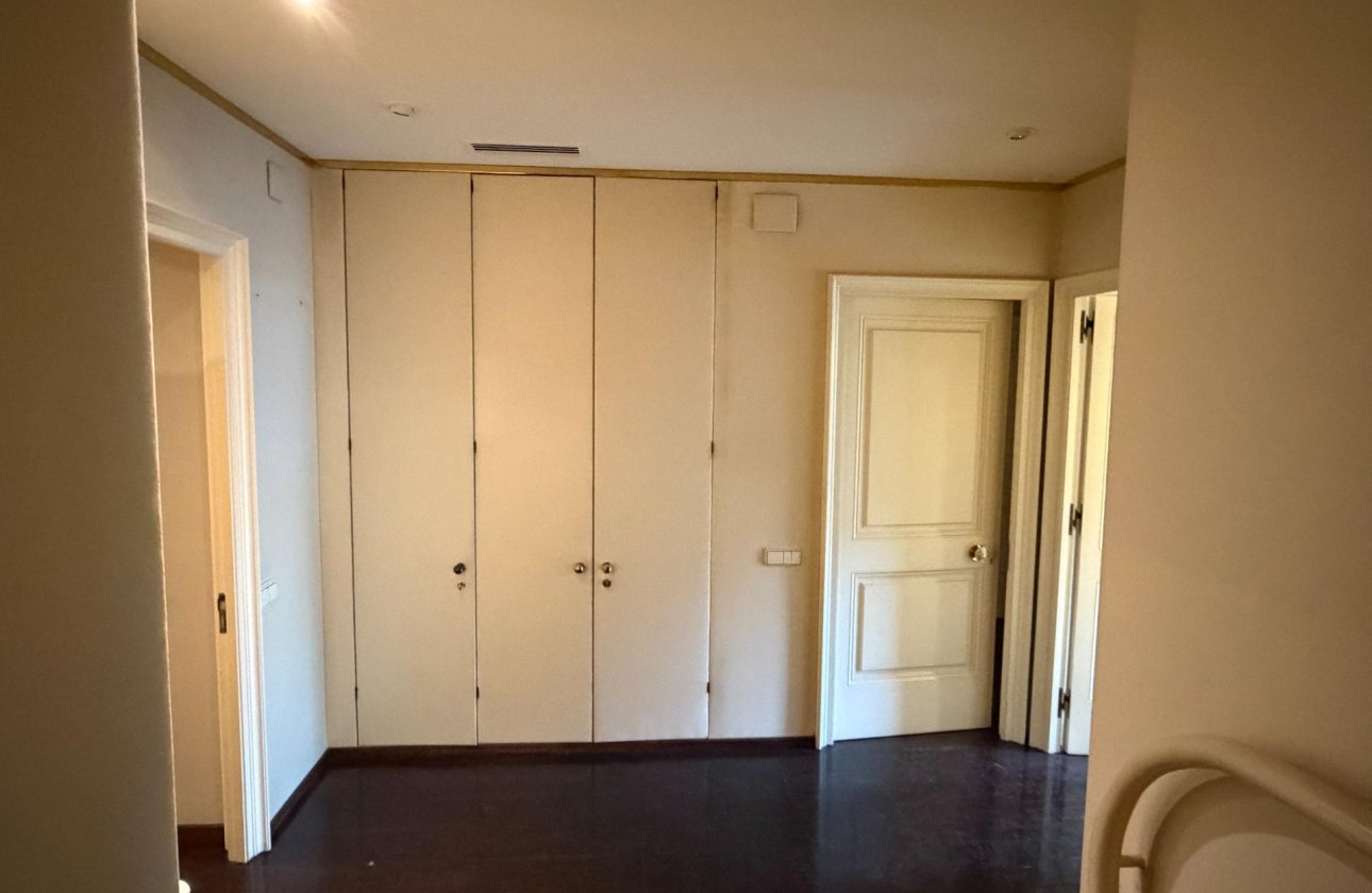 Venda - Pis - Barcelona - Turo Park