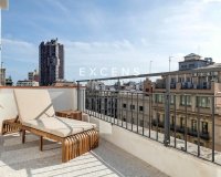 Venta - Ático - Barcelona - Eixample
