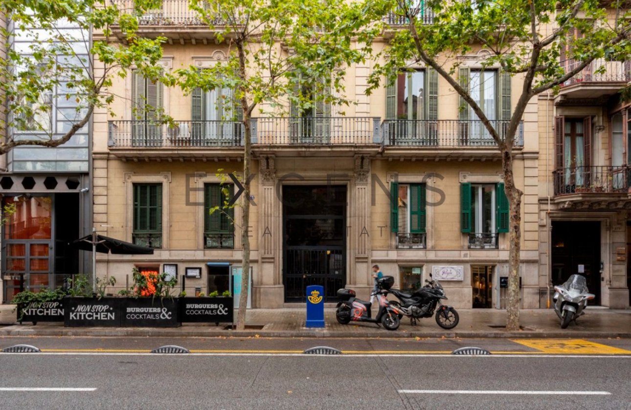 Venta - Piso - Barcelona - Eixample