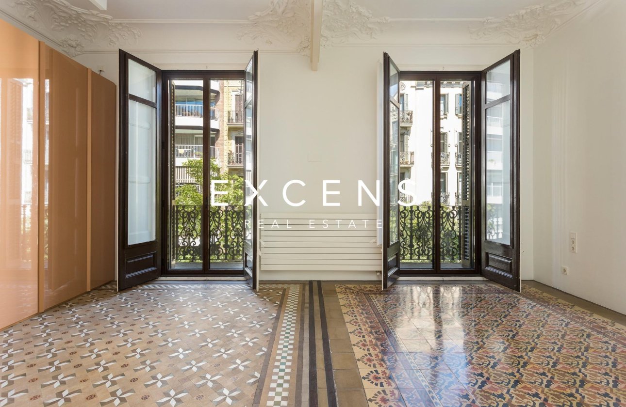 Venta - Piso - Barcelona - Eixample