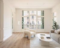 Venta - Piso - Barcelona - Eixample