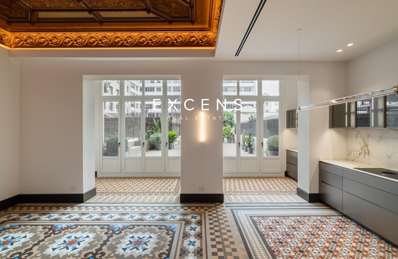 Venta - Piso - Barcelona - Eixample