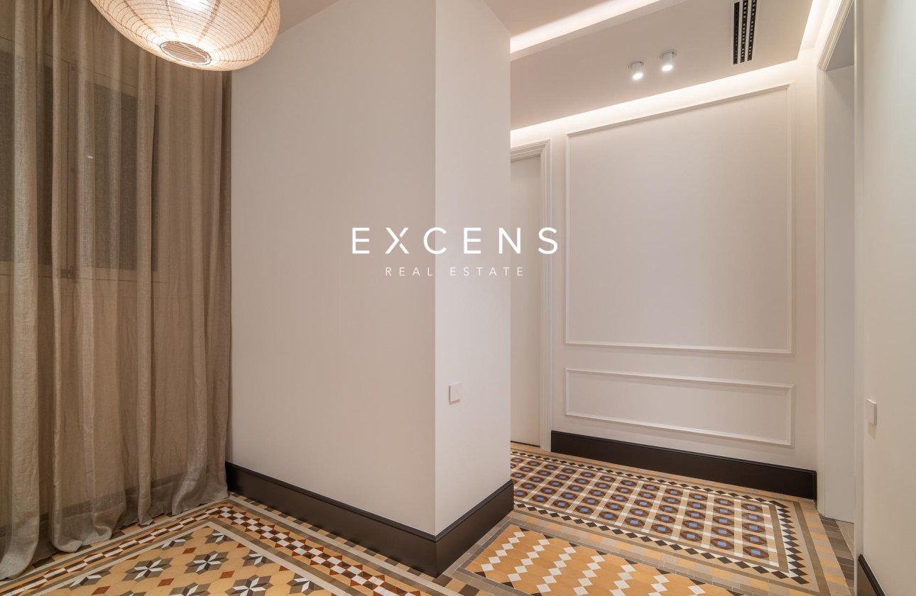 Venta - Piso - Barcelona - Eixample