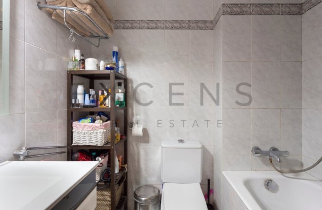 Sale - Flat - Barcelona - Les Corts