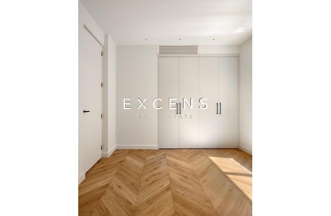 Sale - Flat - Barcelona - Les Tres Torres