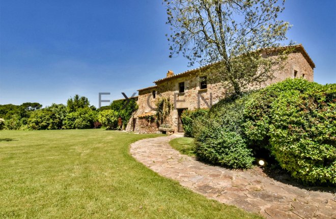 Sale - House / Villa - Pals - Empordà