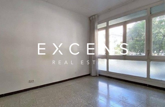 Venta - Piso - Barcelona - Sants - Badal