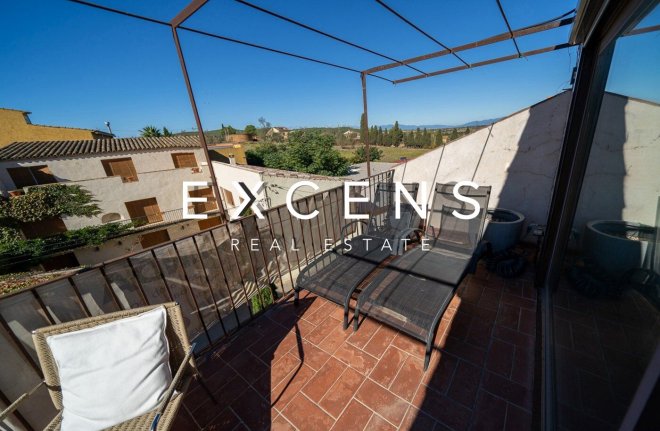 Sale - House / Villa - Albons - Empordà