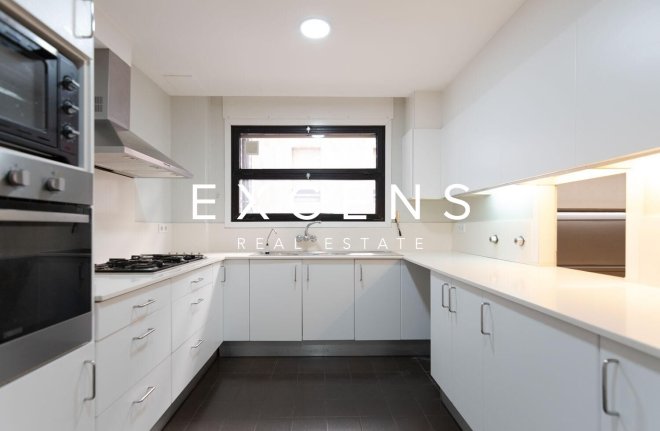 Sale - Flat - Barcelona - Les Tres Torres