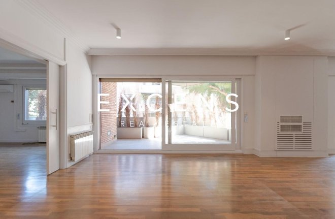 Long Term Rental - Flat - Barcelona - Les Tres Torres