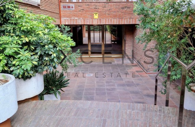 Sale - Flat - Barcelona - Les Tres Torres