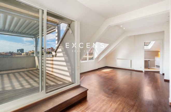 Sale - Penthouse - Barcelona - Turo Park