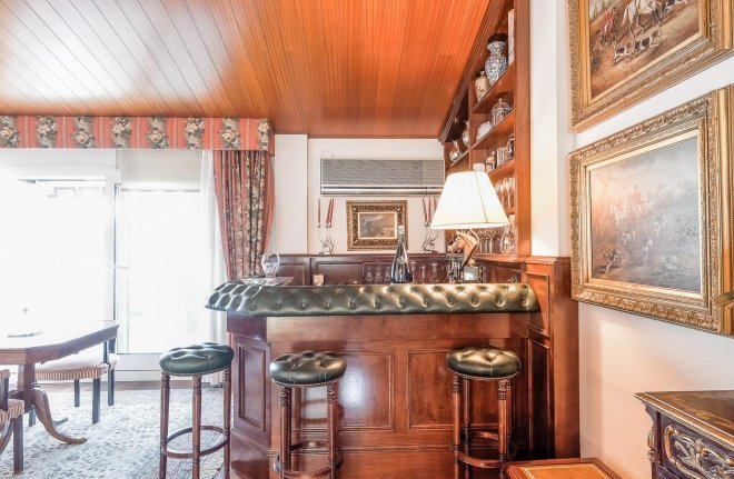 Sale - House / Villa - Barcelona - Upper Area