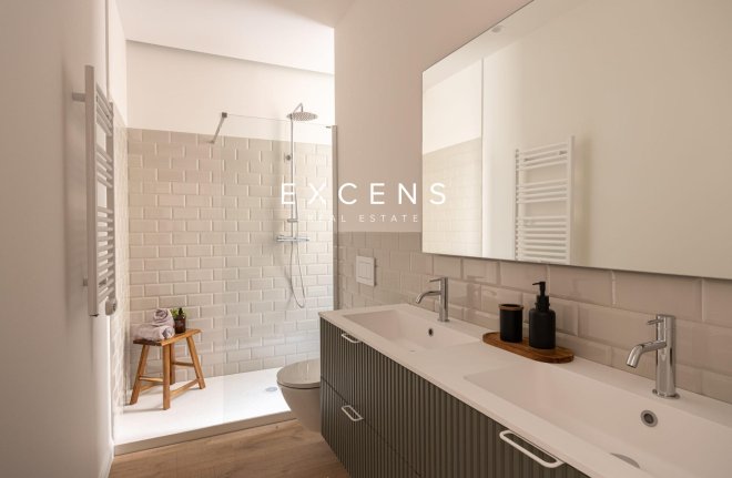 Sale - Flat - Barcelona - Eixample