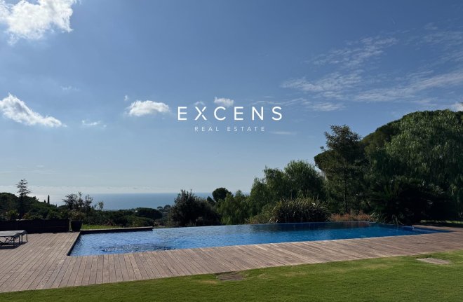 Sale - House / Villa - Sant Andreu de Llavaneres - Supermaresme