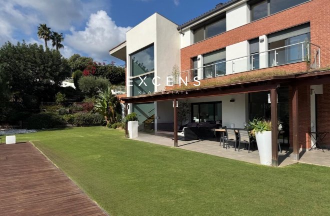 Sale - House / Villa - Sant Andreu de Llavaneres - Supermaresme