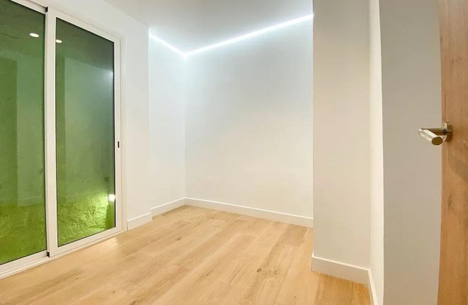 Long Term Rental - Flat - Barcelona - Upper Area