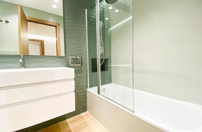 Long Term Rental - Flat - Barcelona - Upper Area