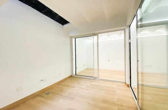 Long Term Rental - Flat - Barcelona - Upper Area