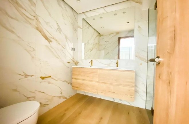 Long Term Rental - Flat - Barcelona - Upper Area