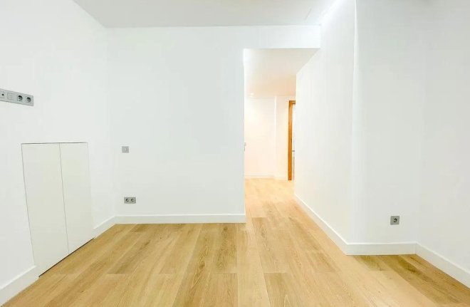 Long Term Rental - Flat - Barcelona - Upper Area